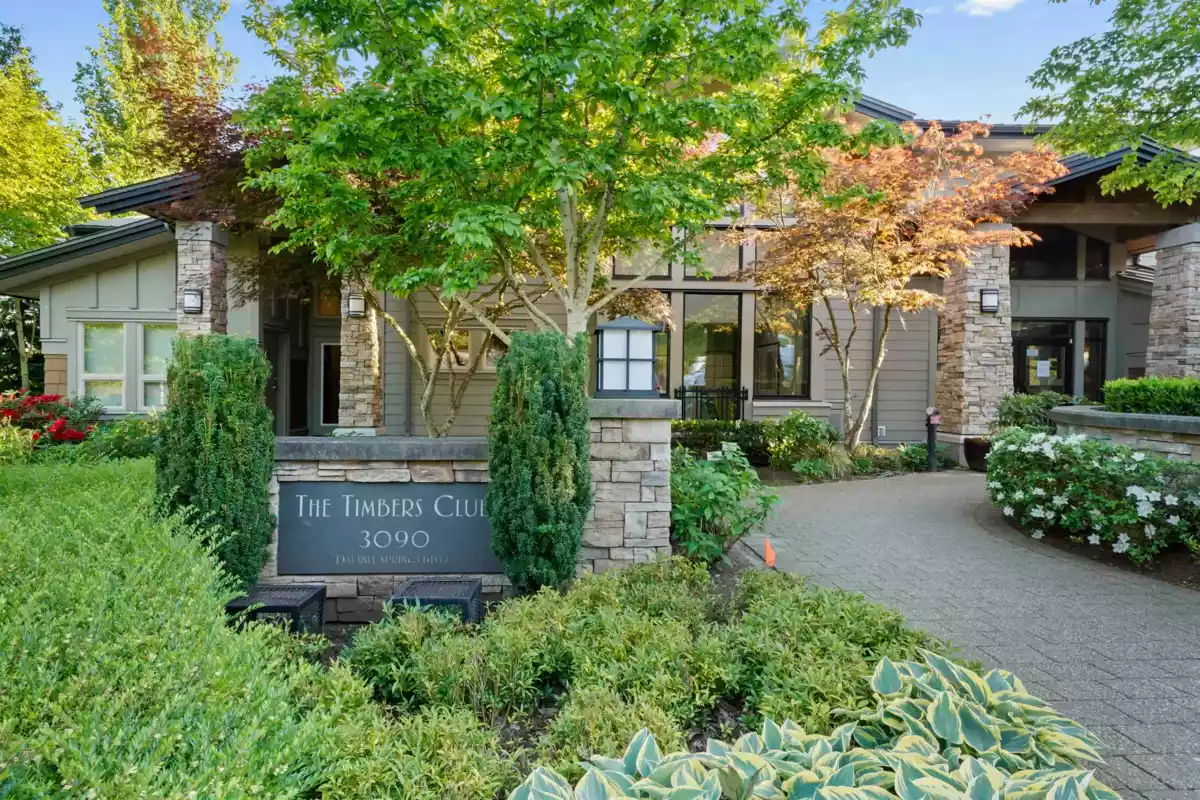 Hot Tub / Spa Photo of 114 3178 Dayanee Springs Boulevard, Coquitlam, BC