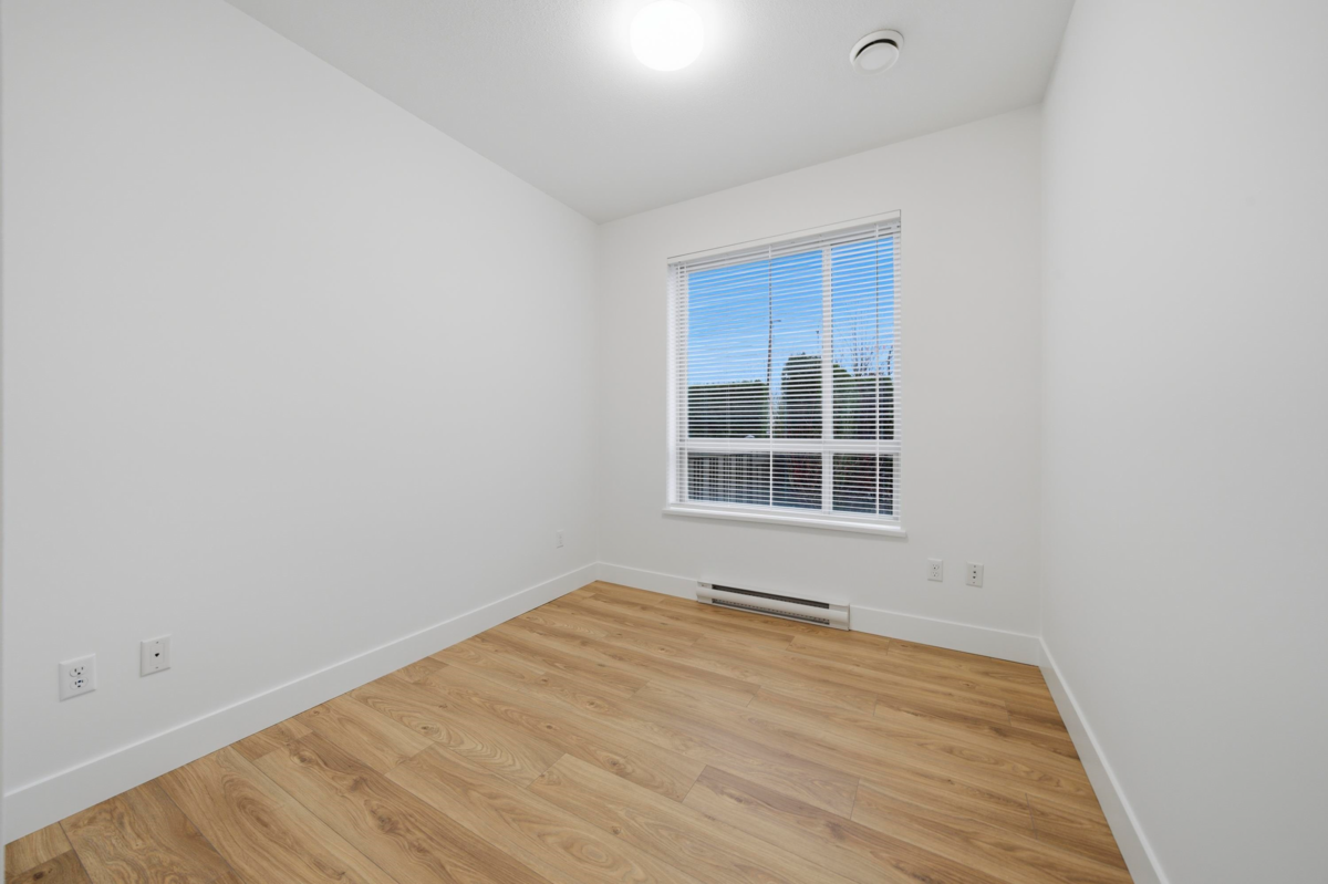 Outdoor Deck Photo of 114 3178 Dayanee Springs Boulevard, Coquitlam, BC