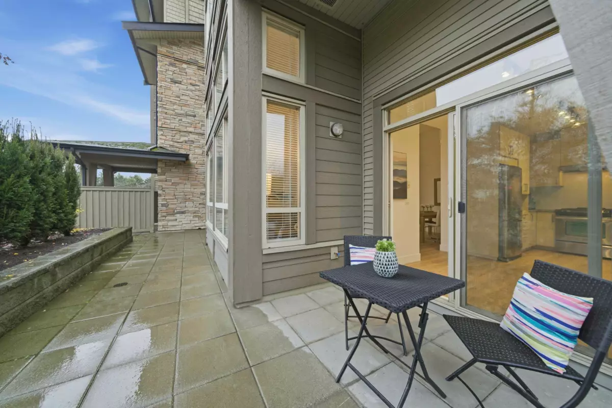 Powder Room Photo of 114 3178 Dayanee Springs Boulevard, Coquitlam, BC