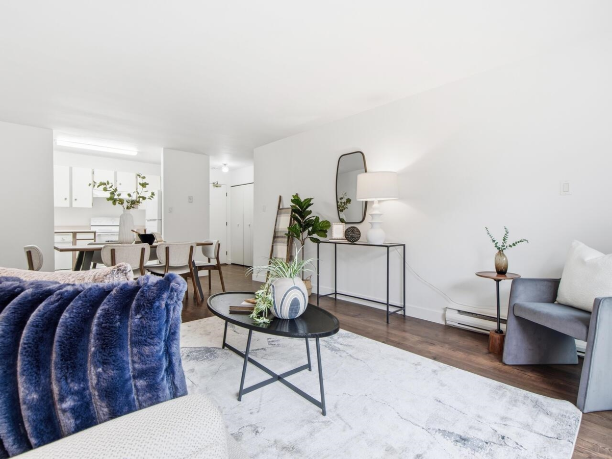 Living Room Photo of 202 215 Mowat Street, New Westminster, BC