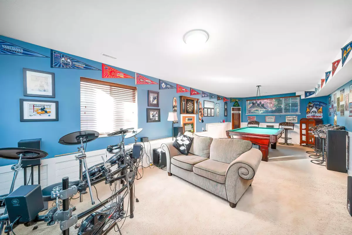 Entry Foyer Photo of 26912 24a Avenue, Langley, BC