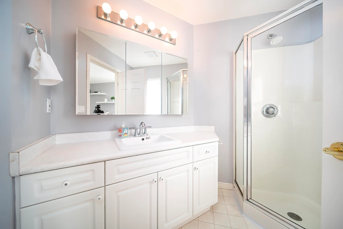 Front Yard Photo of 26912 24a Avenue, Langley, BC