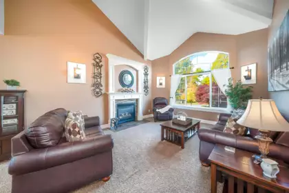 Breakfast Nook Photo of 26912 24a Avenue, Langley, BC