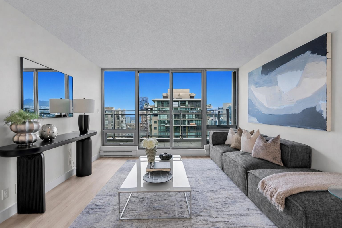 Family Room Photo of 2806 1288 W Georgia Street, Vancouver, BC