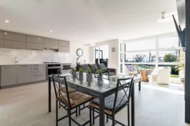 203 1160 Oxford Street, White Rock, BC