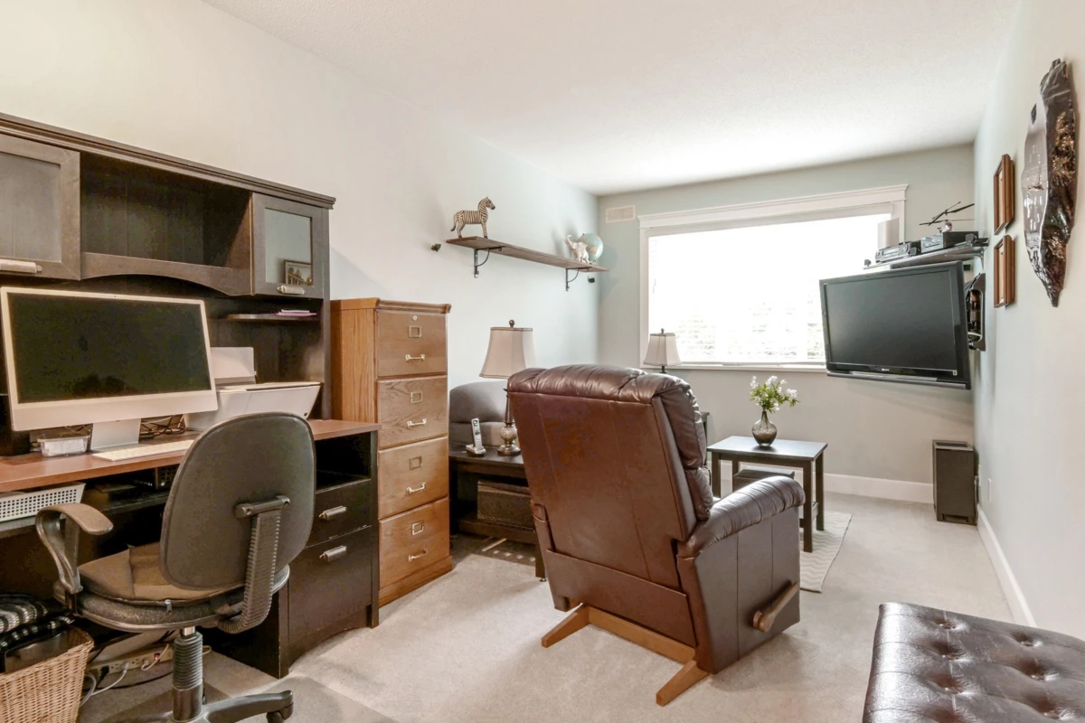 Basement Recreation Room Photo of 186 13888 70 Avenue, Surrey, BC
