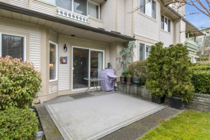 Hallway Photo of 186 13888 70 Avenue, Surrey, BC