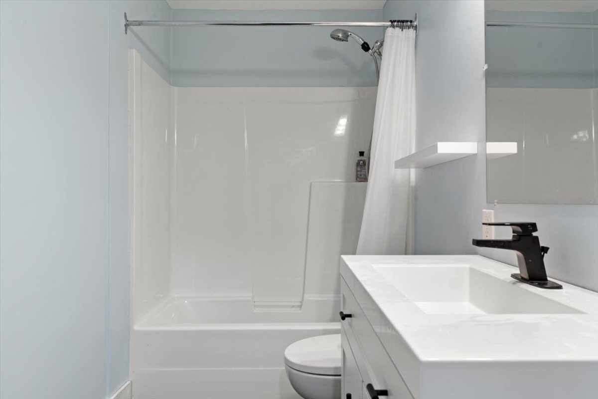 Backyard Photo of 21 46858 Russell Road, Chilliwack, BC