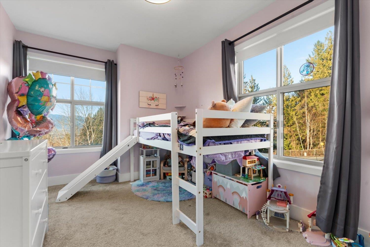 Basement Recreation Room Photo of 21 46858 Russell Road, Chilliwack, BC