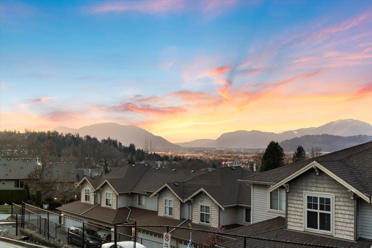 Outdoor Kitchen Photo of 21 46858 Russell Road, Chilliwack, BC