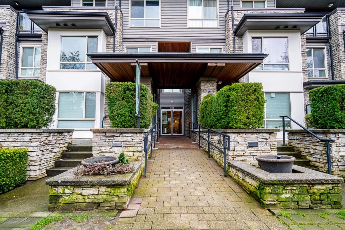Backyard Photo of 404 7478 Byrnepark Walk, Burnaby, BC