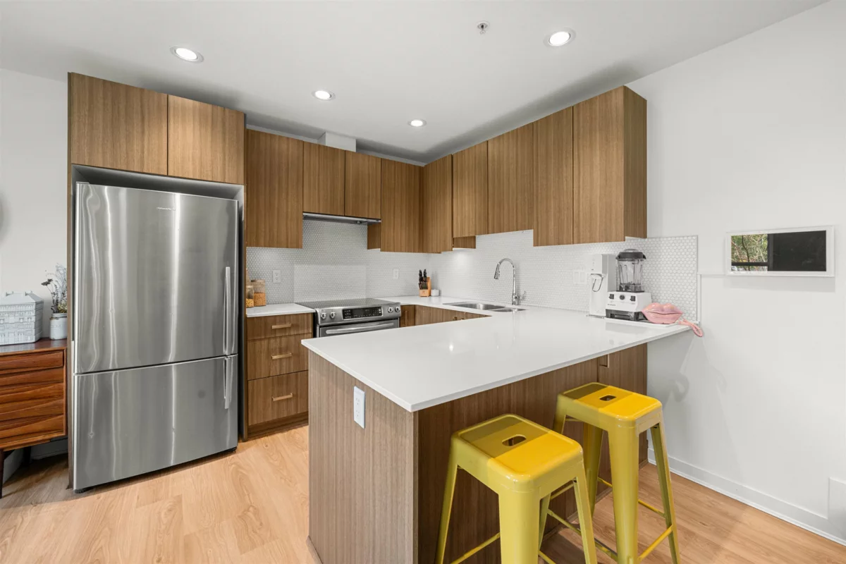 Dining Area Photo of TH4 125 Columbia Street, New Westminster, BC