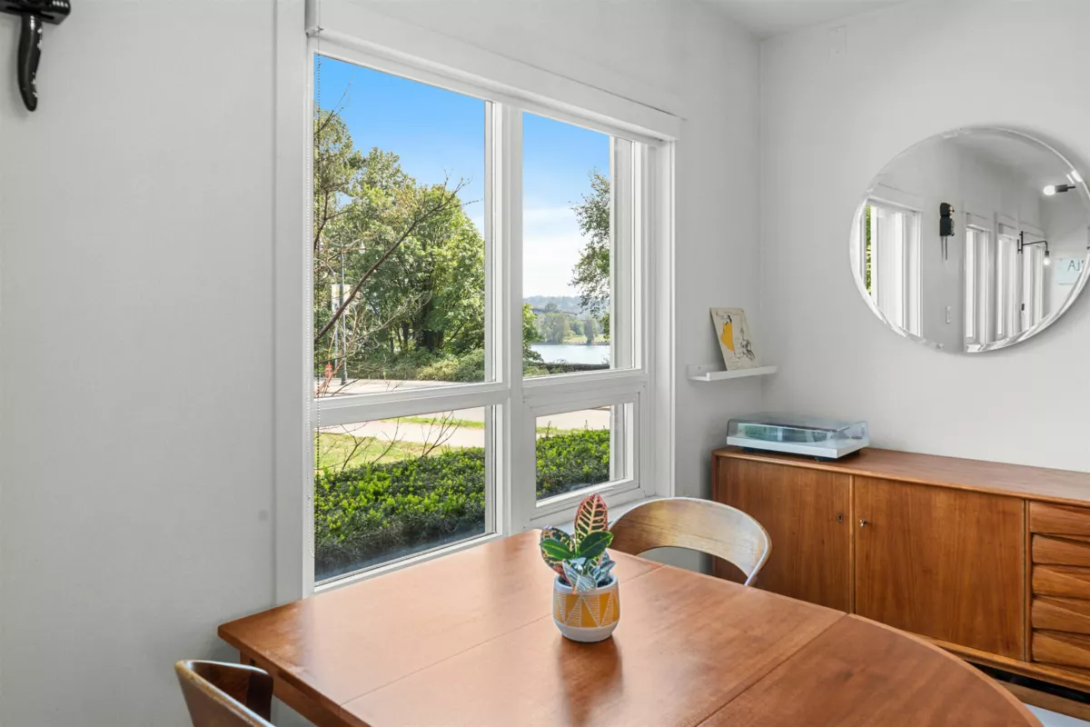 Front Yard Photo of TH4 125 Columbia Street, New Westminster, BC