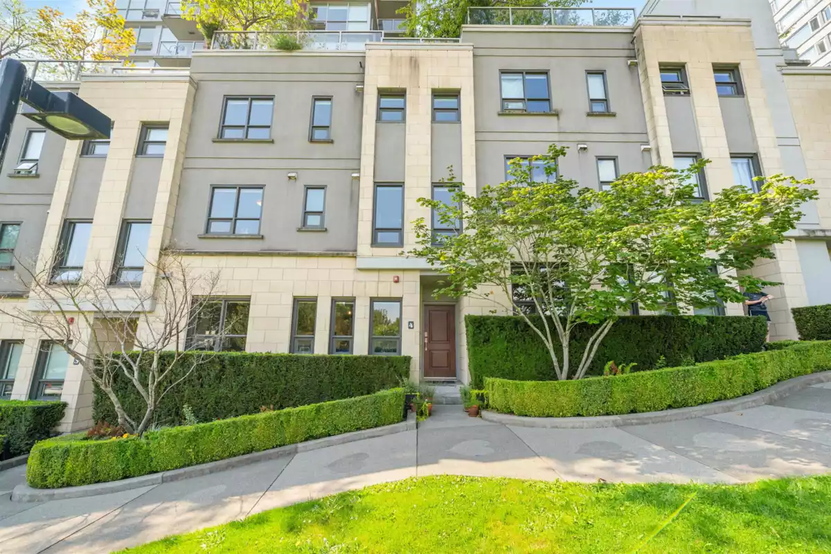 Street View Photo of TH4 125 Columbia Street, New Westminster, BC