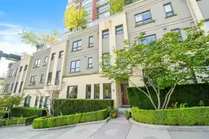 TH4 125 Columbia Street, New Westminster, BC, Fraserview NW — 3 bed townhouse for sale