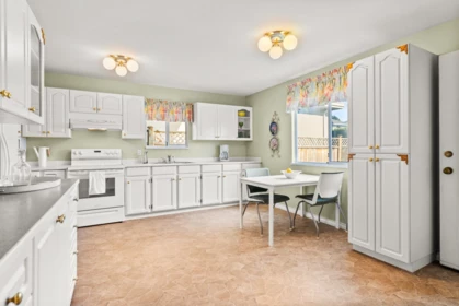 Breakfast Nook Photo of 8140 Robinson Road, Richmond, BC