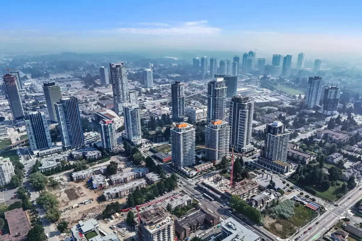 Hallway Photo of 507 13318 104 Avenue, Surrey, BC