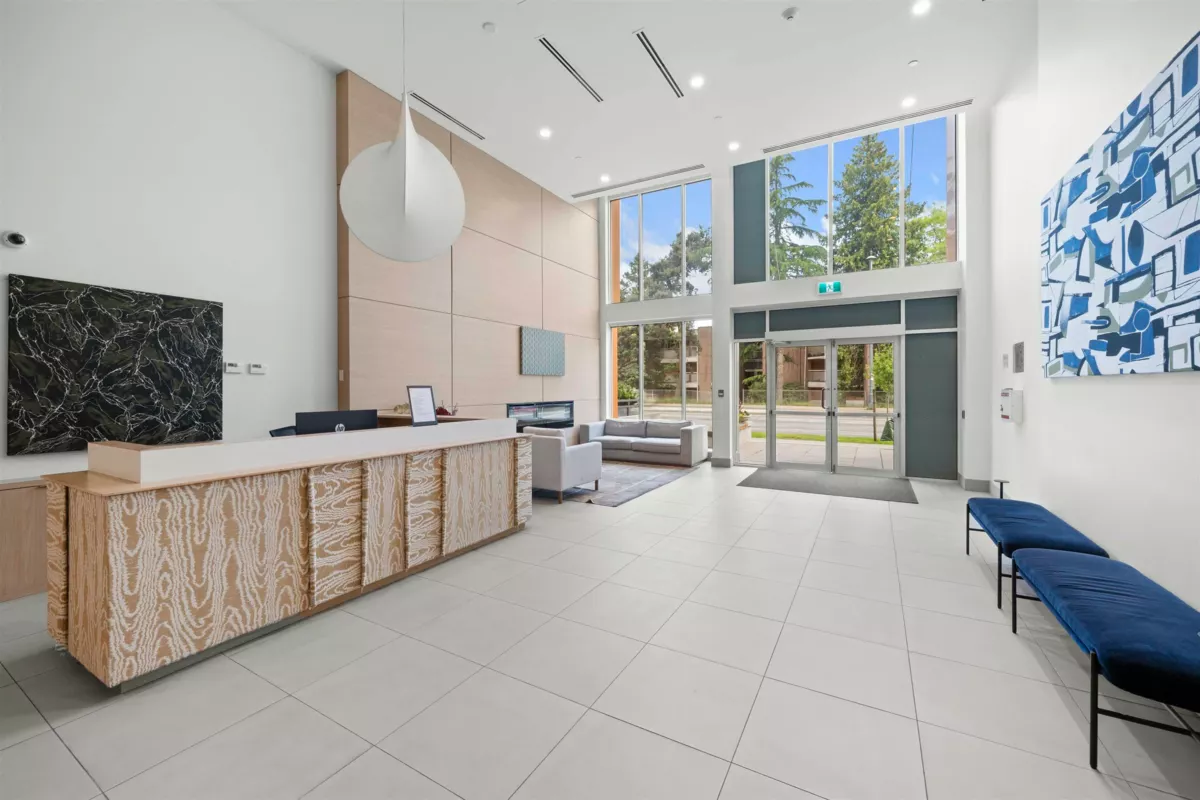 Walk-In Closet Photo of 507 13318 104 Avenue, Surrey, BC