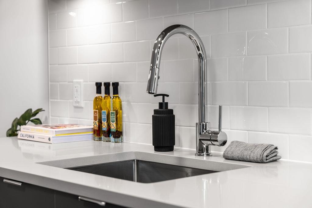 Kitchen Island Photo of 307 2419 Grant Street, Vancouver, BC