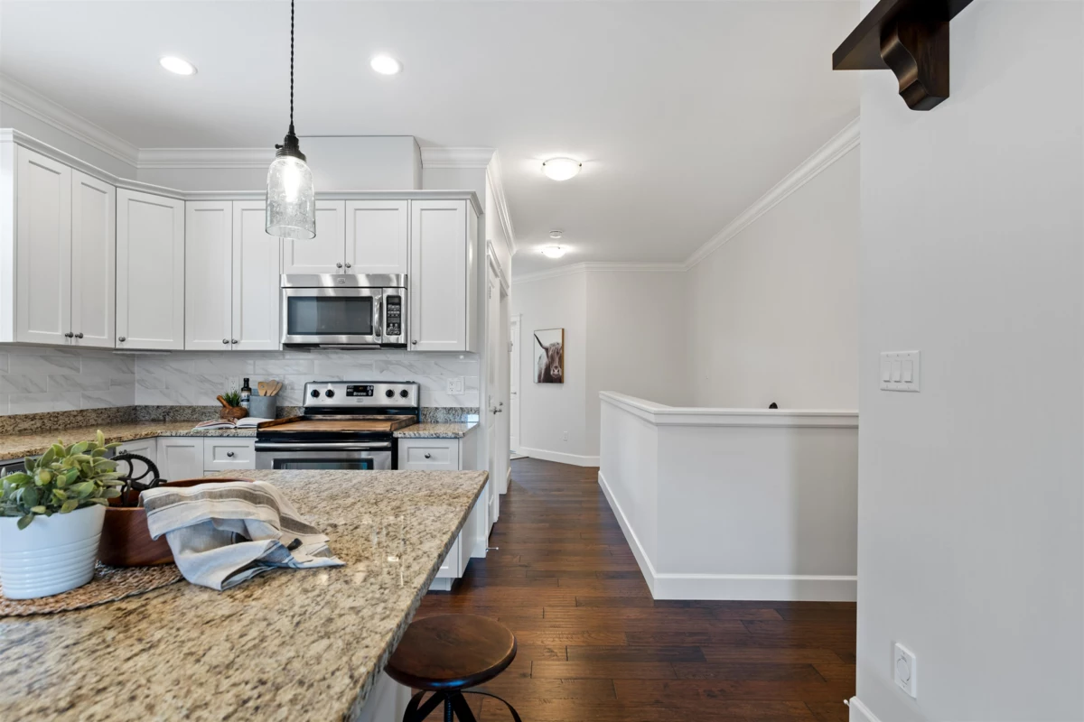 Breakfast Nook Photo of 147 45900 South Sumas Road, Chilliwack, BC