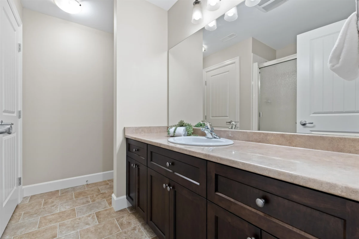 Garage Interior Photo of 147 45900 South Sumas Road, Chilliwack, BC
