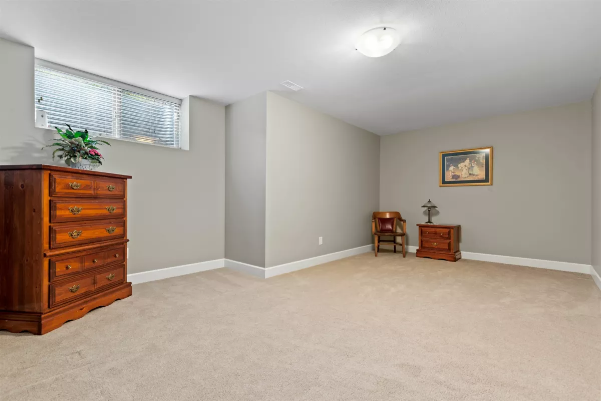 Staircase Photo of 147 45900 South Sumas Road, Chilliwack, BC