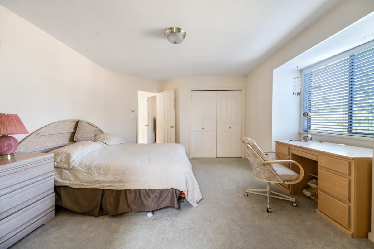 Guest Bathroom Photo of 8920 Minler Road, Richmond, BC