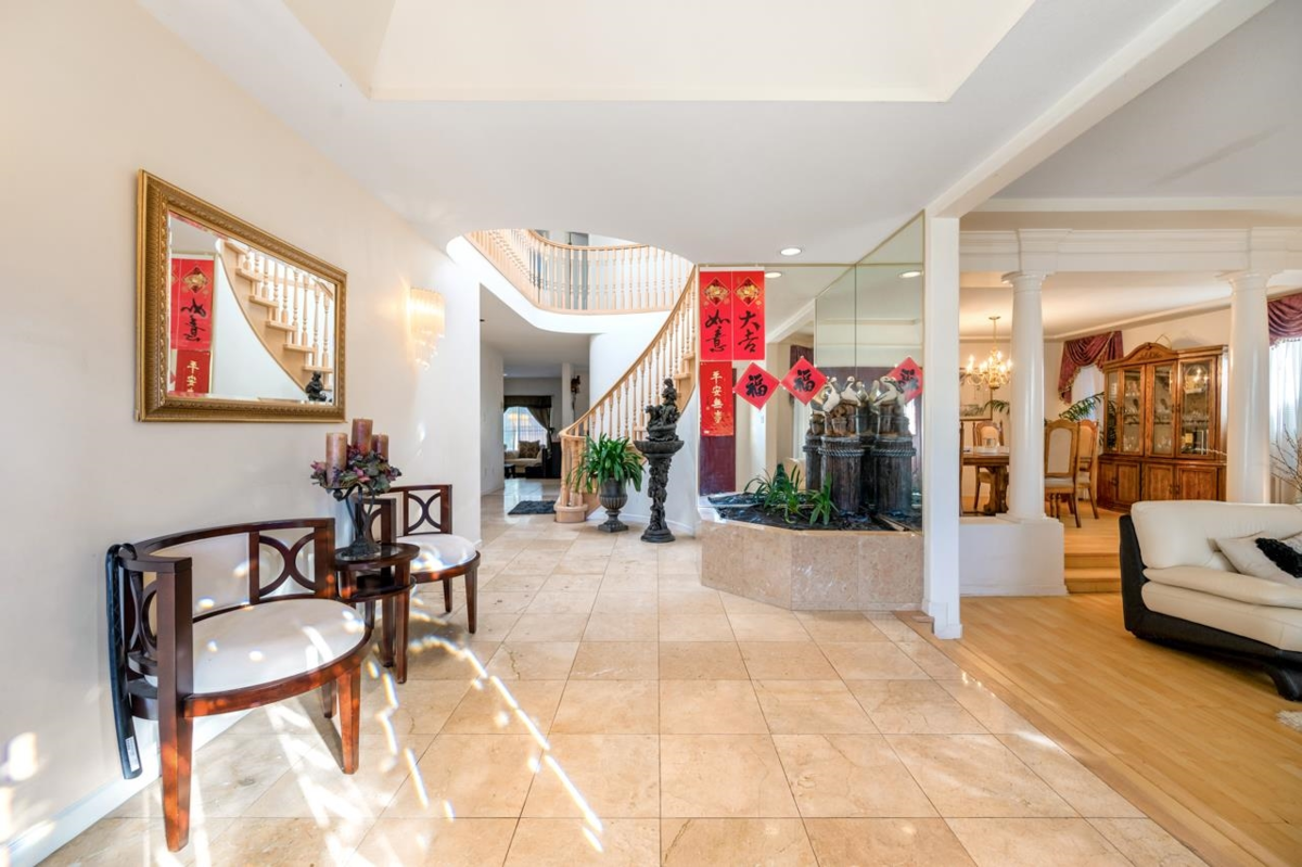 Living Room Photo of 8920 Minler Road, Richmond, BC