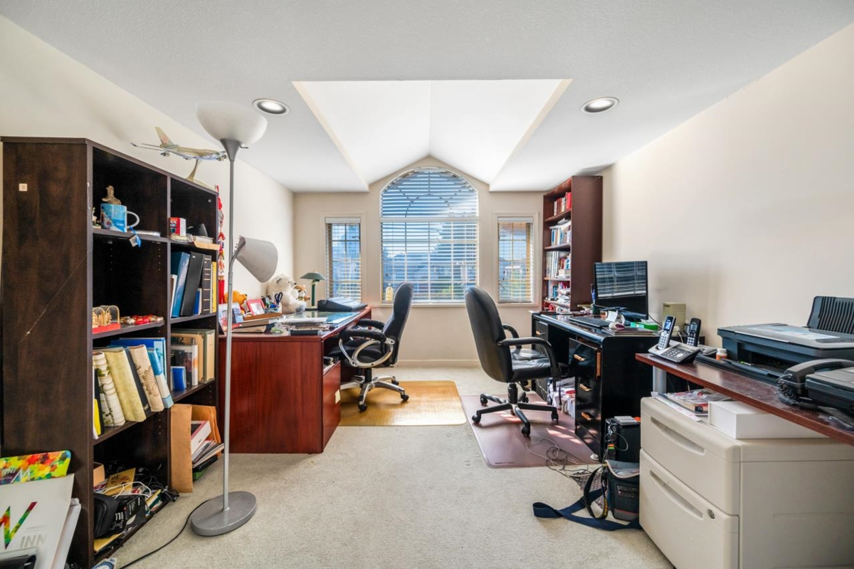 Loft / Bonus Room Photo of 8920 Minler Road, Richmond, BC