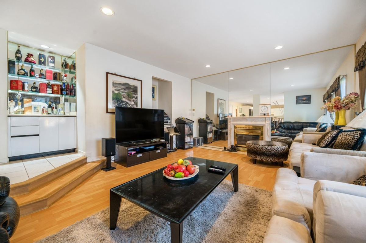 Primary Bedroom Photo of 8920 Minler Road, Richmond, BC