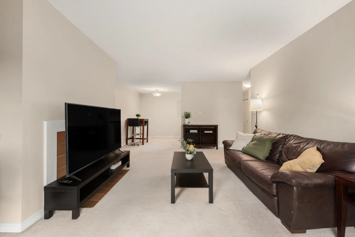 Dining Area Photo of 303 8600 Ackroyd Road, Richmond, BC