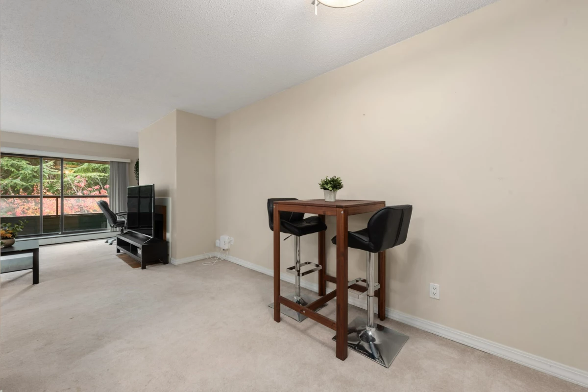 Kitchen Photo of 303 8600 Ackroyd Road, Richmond, BC