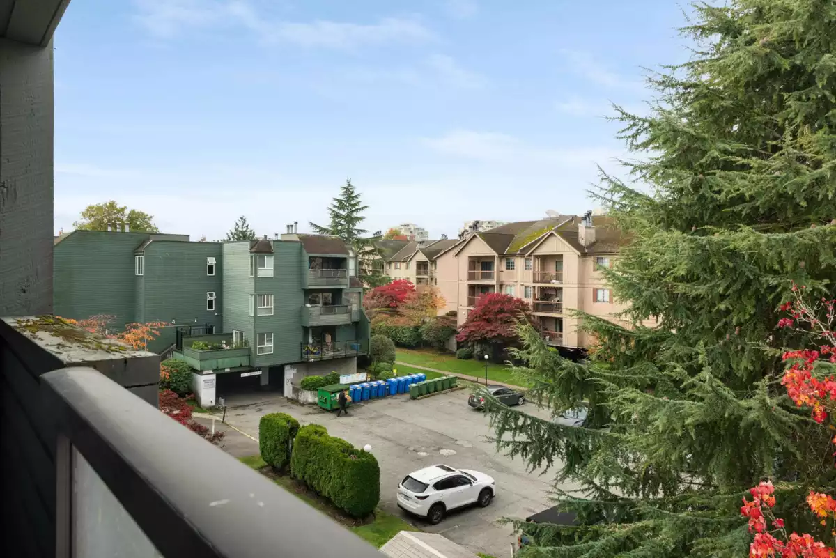 Office / Den Photo of 303 8600 Ackroyd Road, Richmond, BC