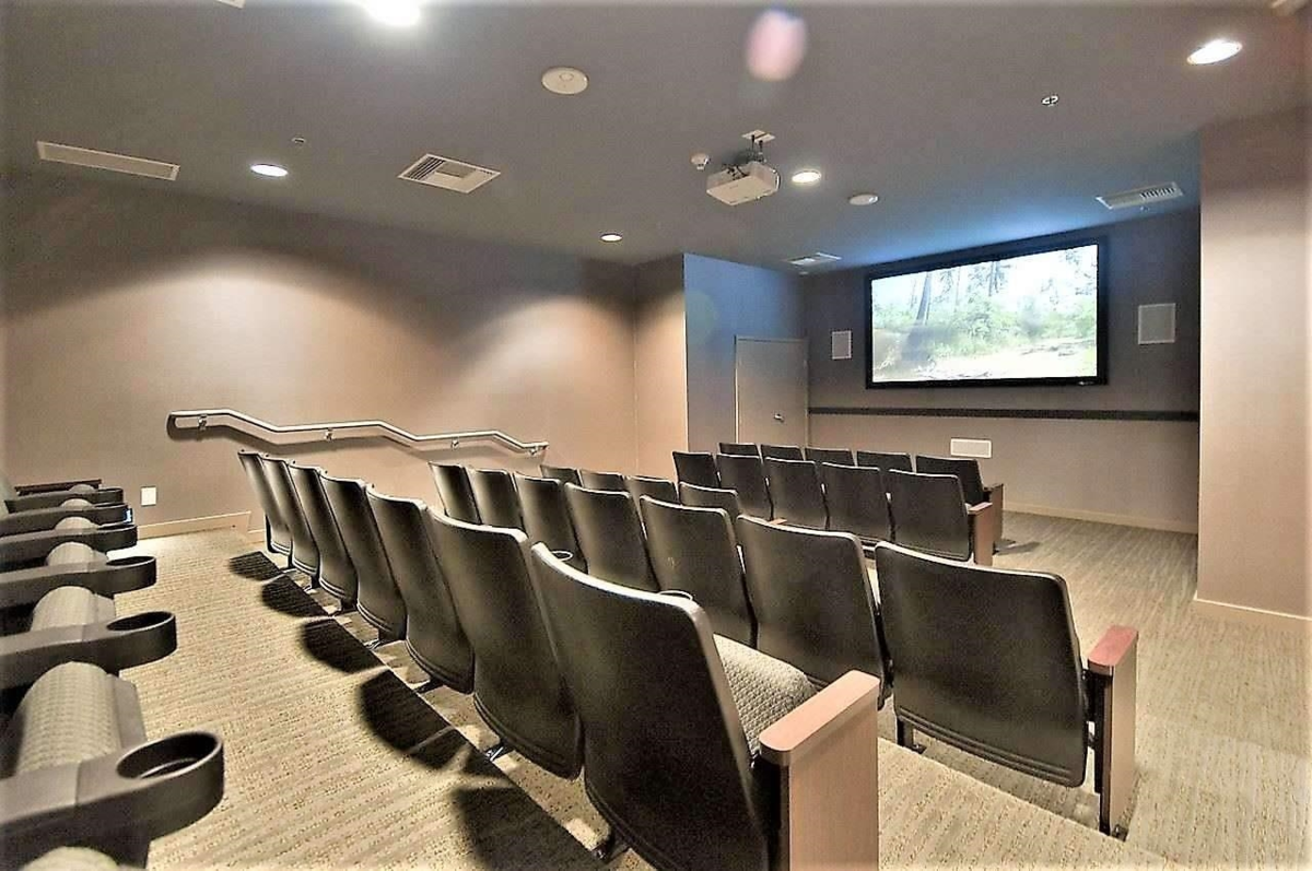 Front Yard Photo of 2111 788 Hamilton Street, Vancouver, BC