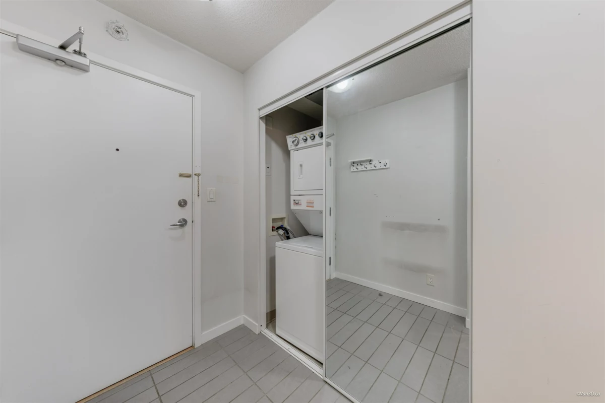 Outdoor Patio Photo of 2111 788 Hamilton Street, Vancouver, BC