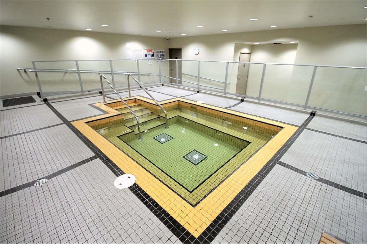 Swimming Pool Photo of 2111 788 Hamilton Street, Vancouver, BC