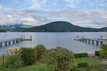 450 Beachview Drive, North Vancouver, BC, North Vancouver — 6 bed single family residence for sale