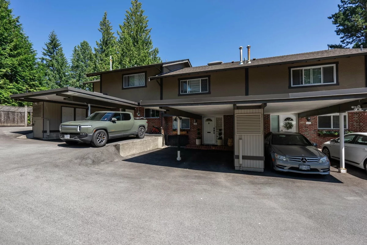 Community Amenities Photo (Clubhouse) of 137 3300 Capilano Road, North Vancouver, BC