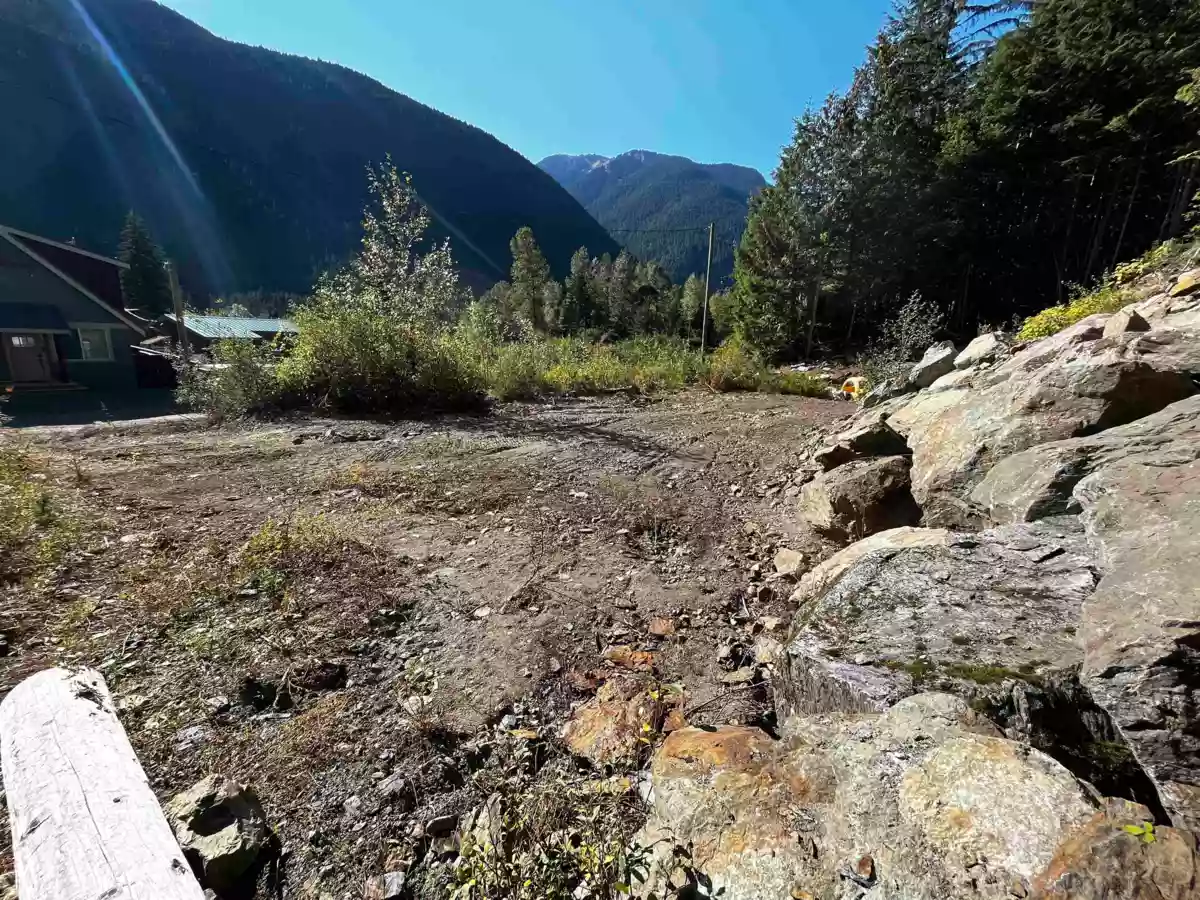 Bedroom 4 Photo of H118 Strawberry Lane, Sunshine Valley, BC