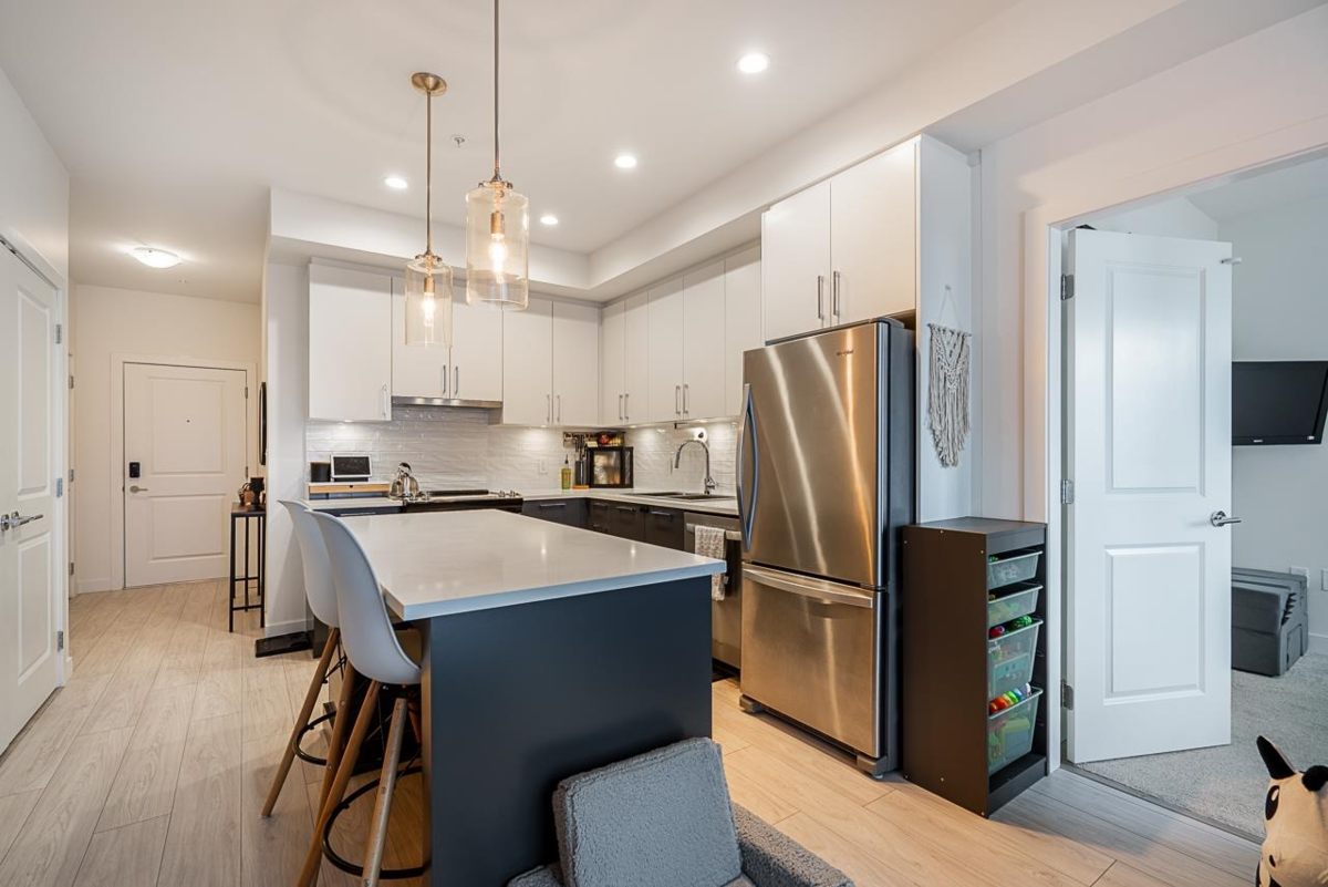 Breakfast Nook Photo of B204 20834 80th Avenue, Langley, BC