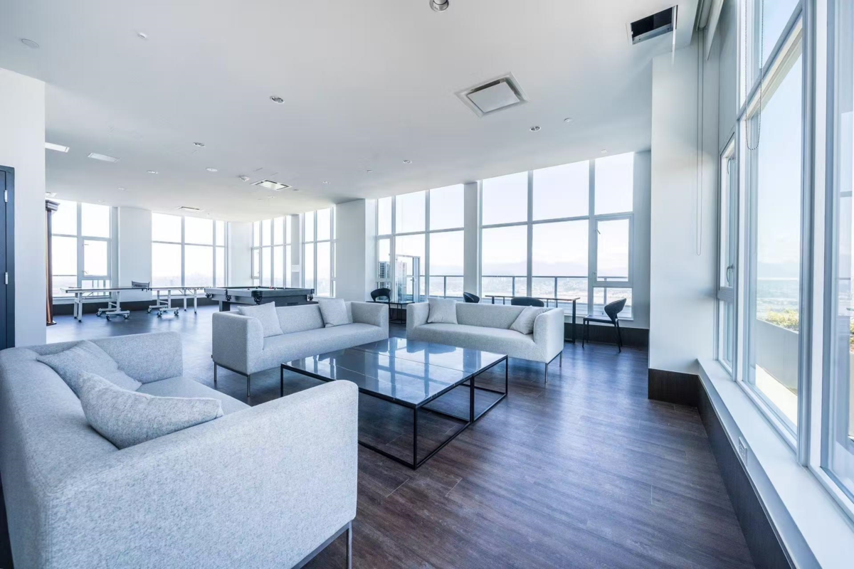 Office / Den Photo of 1301 13350 Central Avenue, Surrey, BC