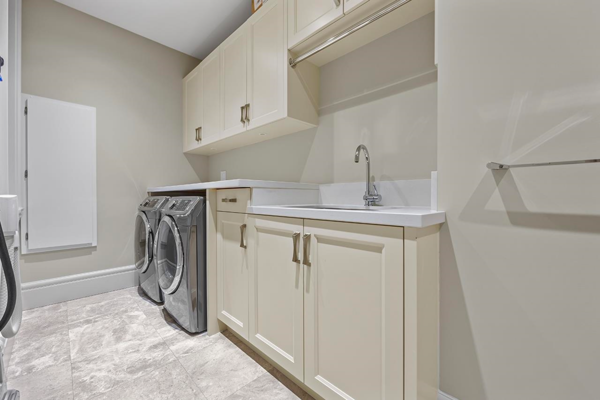 Garden / Landscaping Photo of 6886 Angus Drive, Vancouver, BC