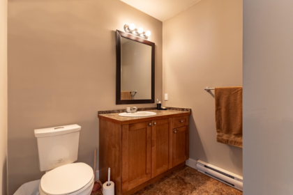 Hot Tub / Spa Photo of 5550 Winter Road, Sechelt, BC