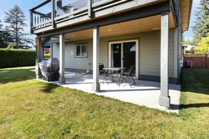 Kitchen Photo of 5550 Winter Road, Sechelt, BC