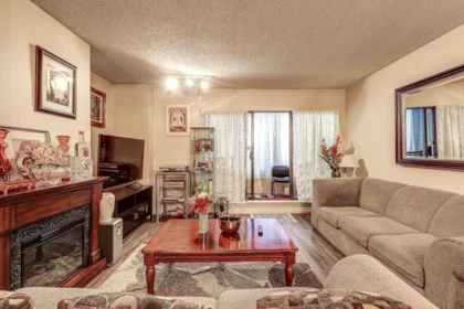 101 13316 Old Yale Road, Surrey, BC, Surrey — Apartment/Condo for sale