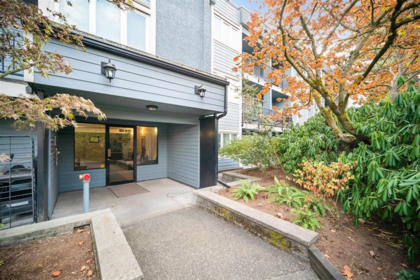 210 1122 King Albert Avenue, Coquitlam, BC, Coquitlam — Apartment/Condo for sale