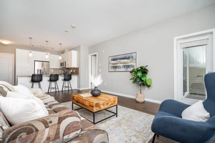 301 6490 194 Street, Surrey, BC, Surrey — Apartment/Condo for sale