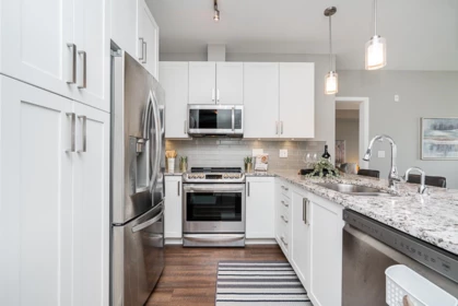 301 6490 194 Street, Surrey, BC, Surrey — Apartment/Condo for sale