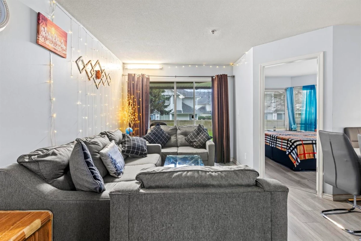 Family Room Photo of 103 12160 80 Avenue, Surrey, BC