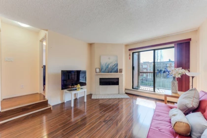 Kitchen Photo of 204 8511 Westminster Highway, Richmond, BC